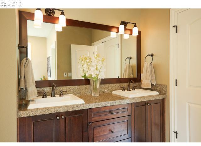 6341 Southwest Garden Home Road Portland, OR 97219 - Photo 7 of 14 Gallery Image 7