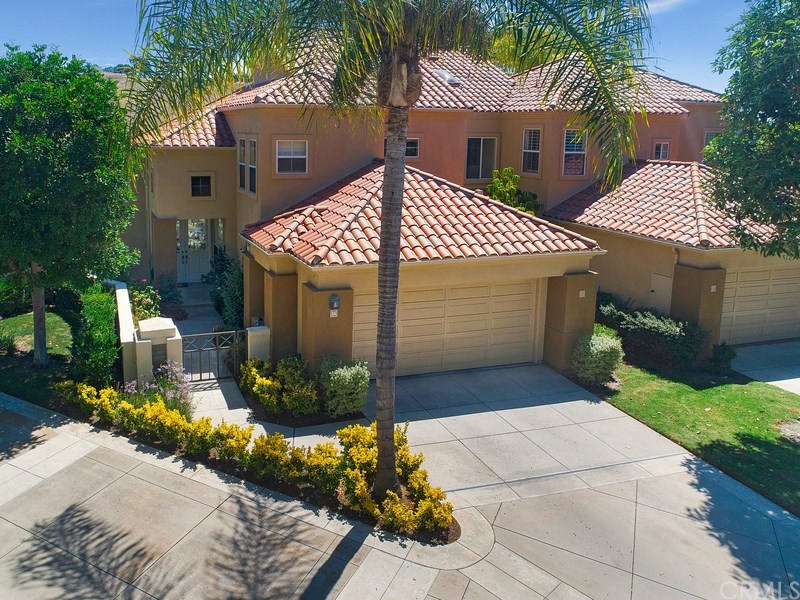 84 Pienza Laguna Niguel, CA 92677 - Photo 3 of 55