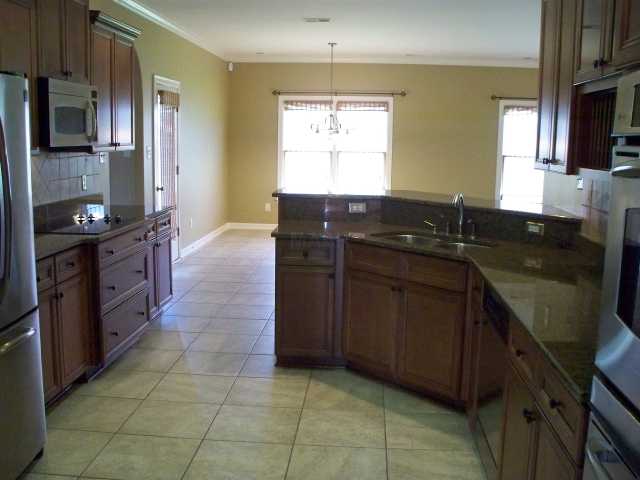 468 Itawamba Road Collierville, TN 38017 - Photo 6 of 10