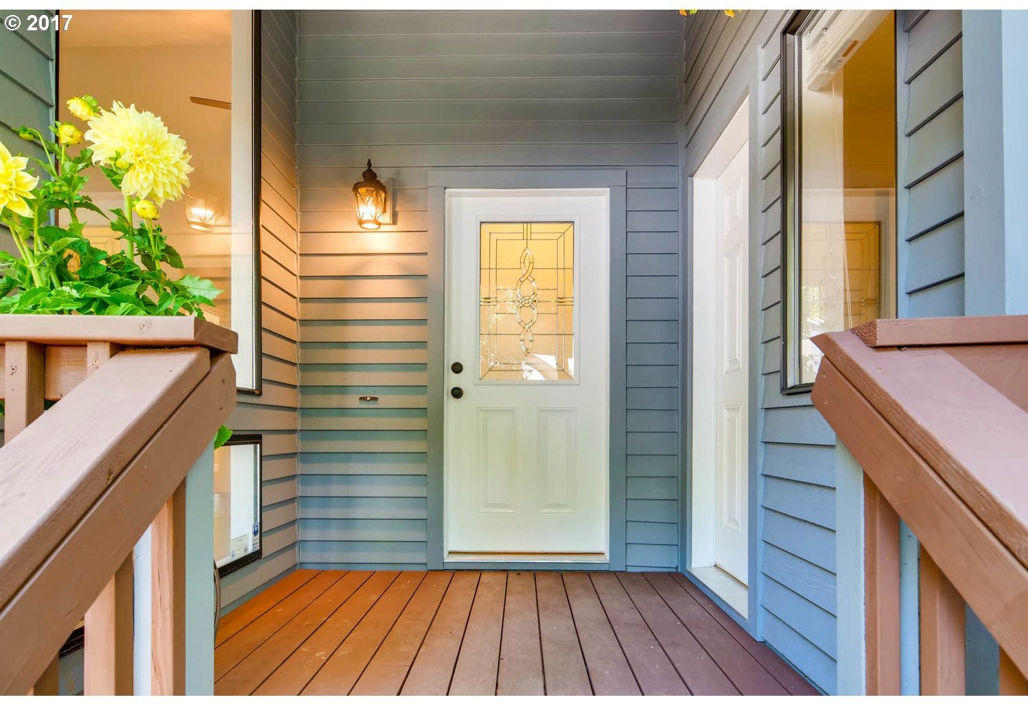 17 Southwest Taylors Ferry Road Portland, OR 97219 - Photo 4 of 32