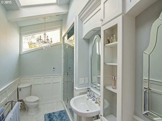 3274 Fisher Road Roseburg, OR 97471 - Photo 9 of 16 Gallery Image 9