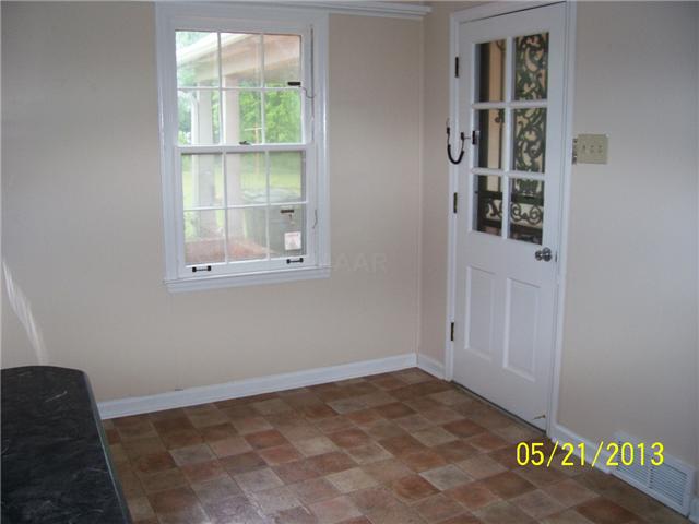 1009 Bluebird Road Memphis, TN 38116 - Photo 4 of 11
