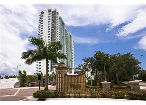 2641 North Flamingo Road, Unit 702NT Sunrise, FL 33323 - Photo 1 of 15 Gallery Image 1