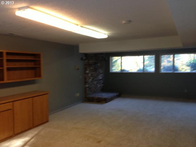 1300 Southwest 33rd Street Gresham, OR 97080 - Photo 9 of 13