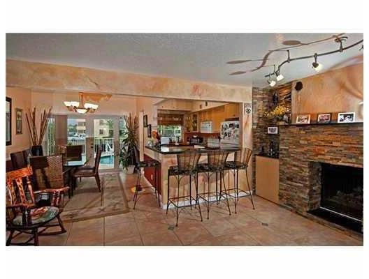 2107 Northeast 44th Street, Unit 4 Lighthouse Point, FL 33064 - Photo 5 of 11