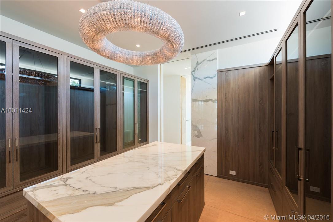 6411 Allison Road Miami Beach, FL 33141 - Photo 20 of 35
