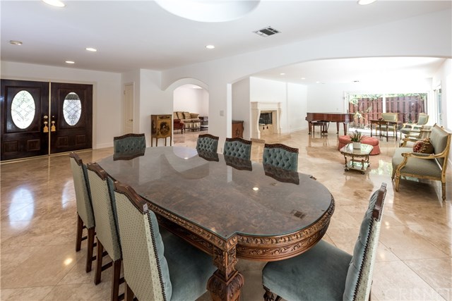 4450 La Barca Drive Tarzana, CA 91356 - Photo 8 of 28