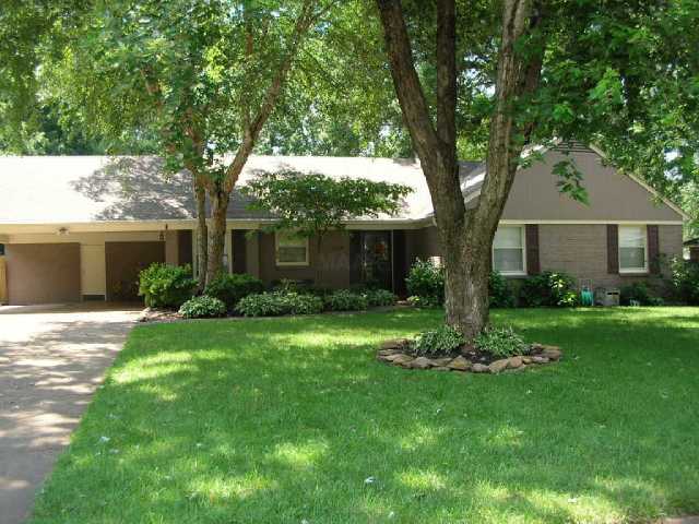 5363 Mason Road Memphis, TN 38120 - Photo 1 of 7 Good looking painted brick traditional!