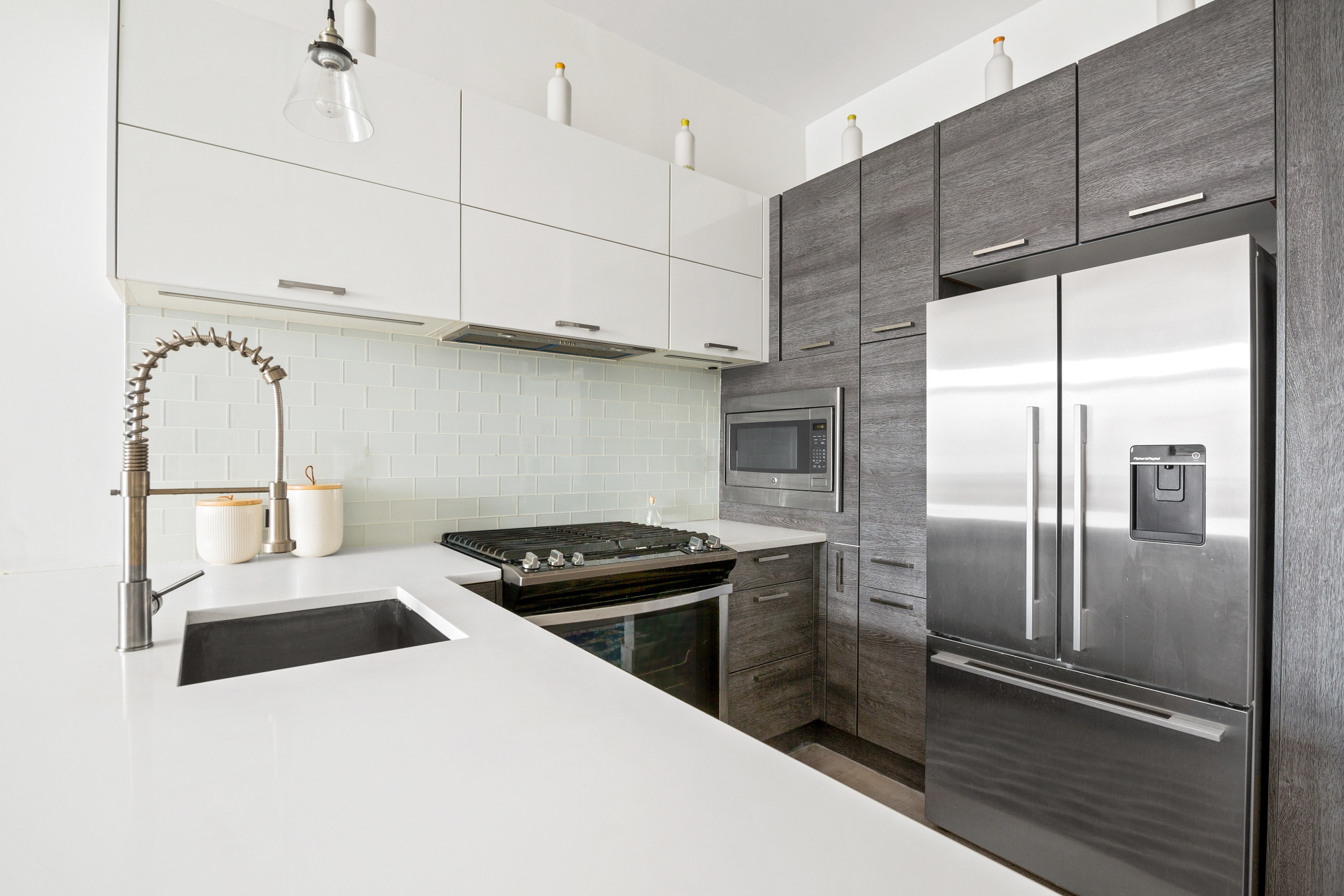 137 Eldert Street, Unit 2A Brooklyn, NY 11207 - Photo 1 of 26