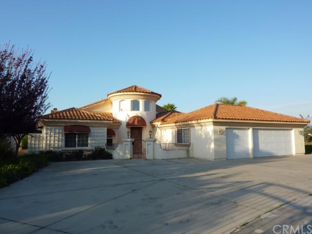 1633 Chandelle Lane Fallbrook, CA 92028 - Photo 1 of 1 Large motor court with room for RV and other vehicles