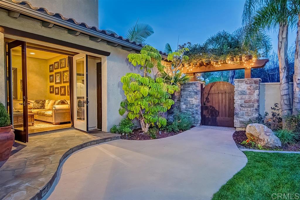 3301 Corte Cadiz Carlsbad, CA 92009 - Photo 2 of 25