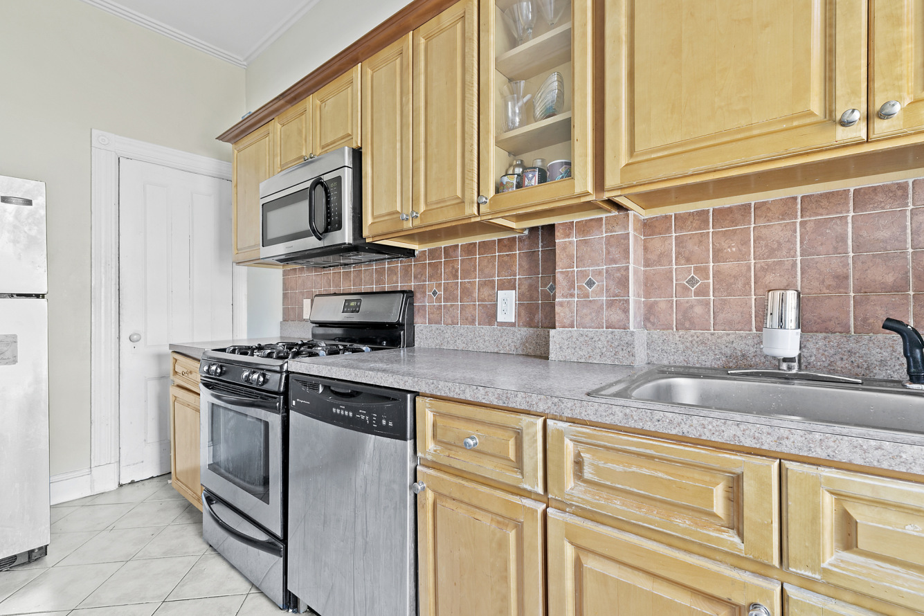 274 Jefferson Avenue, Unit 4 Brooklyn, NY 11216 - Photo 5 of 6