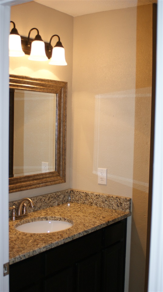 1050 Bluebird Road Memphis, TN 38116 - Photo 12 of 18