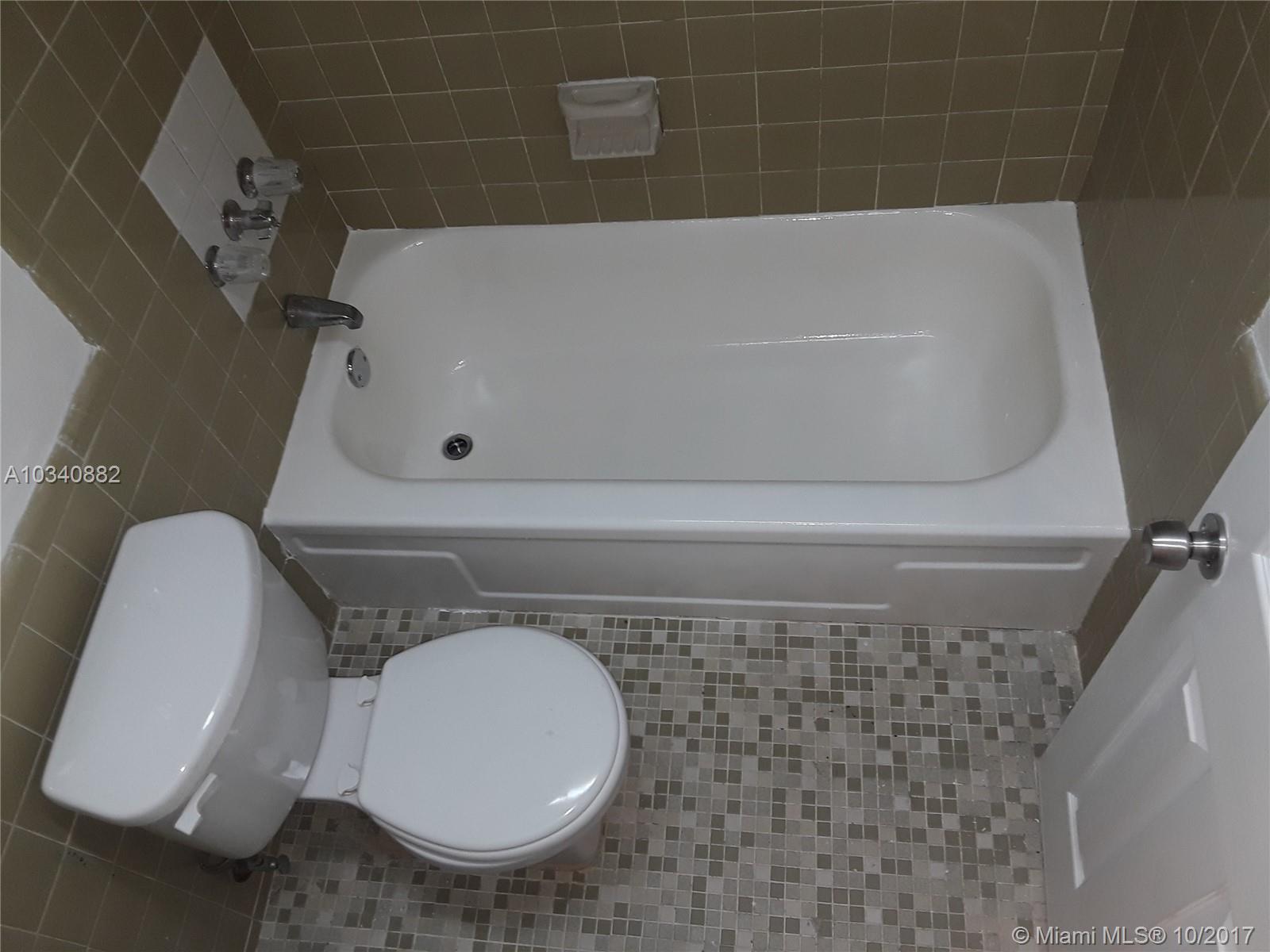 9760 Southwest 184th Street, Unit 9A Cutler Bay, FL 33157 - Photo 5 of 6