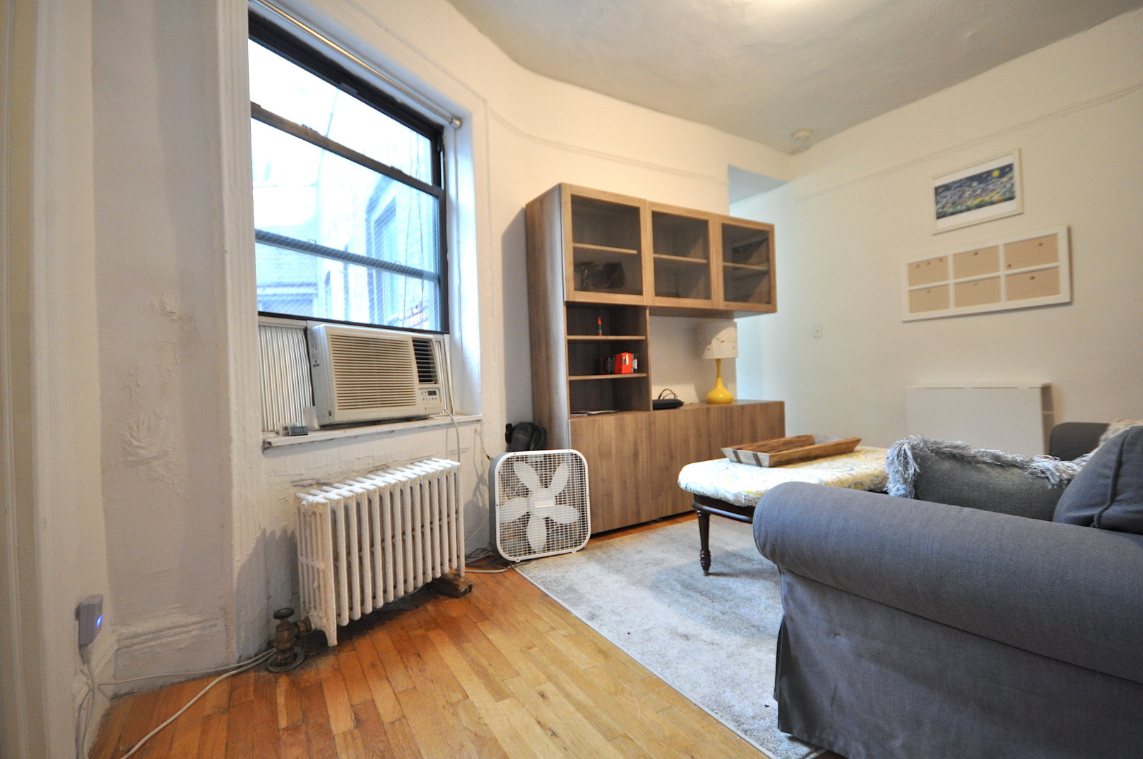 218 Thompson Street, Unit 30 Manhattan, NY 10012 - Photo 2 of 6