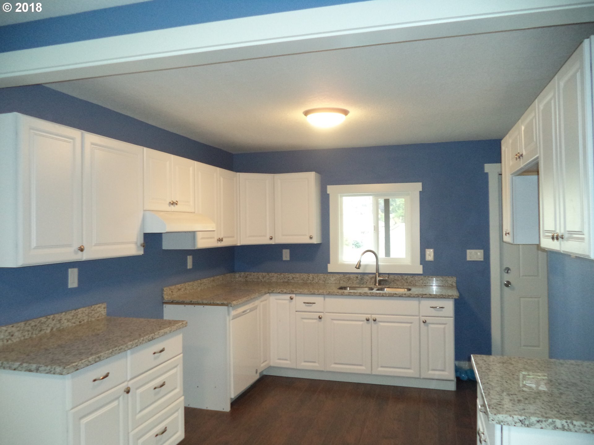 18905 Southwest Rosedale Court Beaverton, OR 97007 - Photo 10 of 17 Gallery Image 10