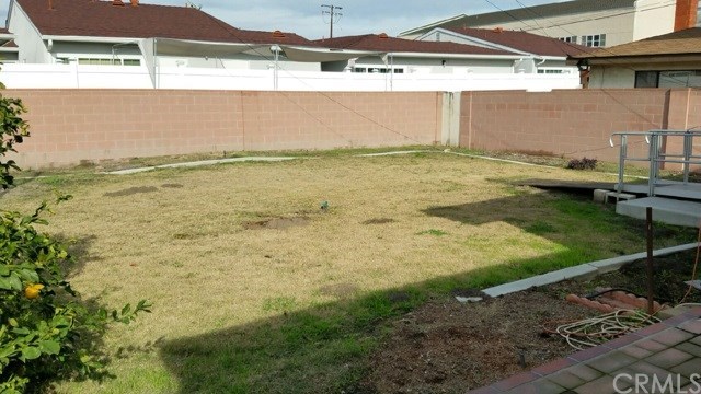 11615 185th Street Artesia, CA 90701 - Photo 4 of 8