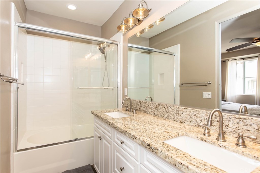 44090 Calle Luz Temecula, CA 92592 - Photo 27 of 39