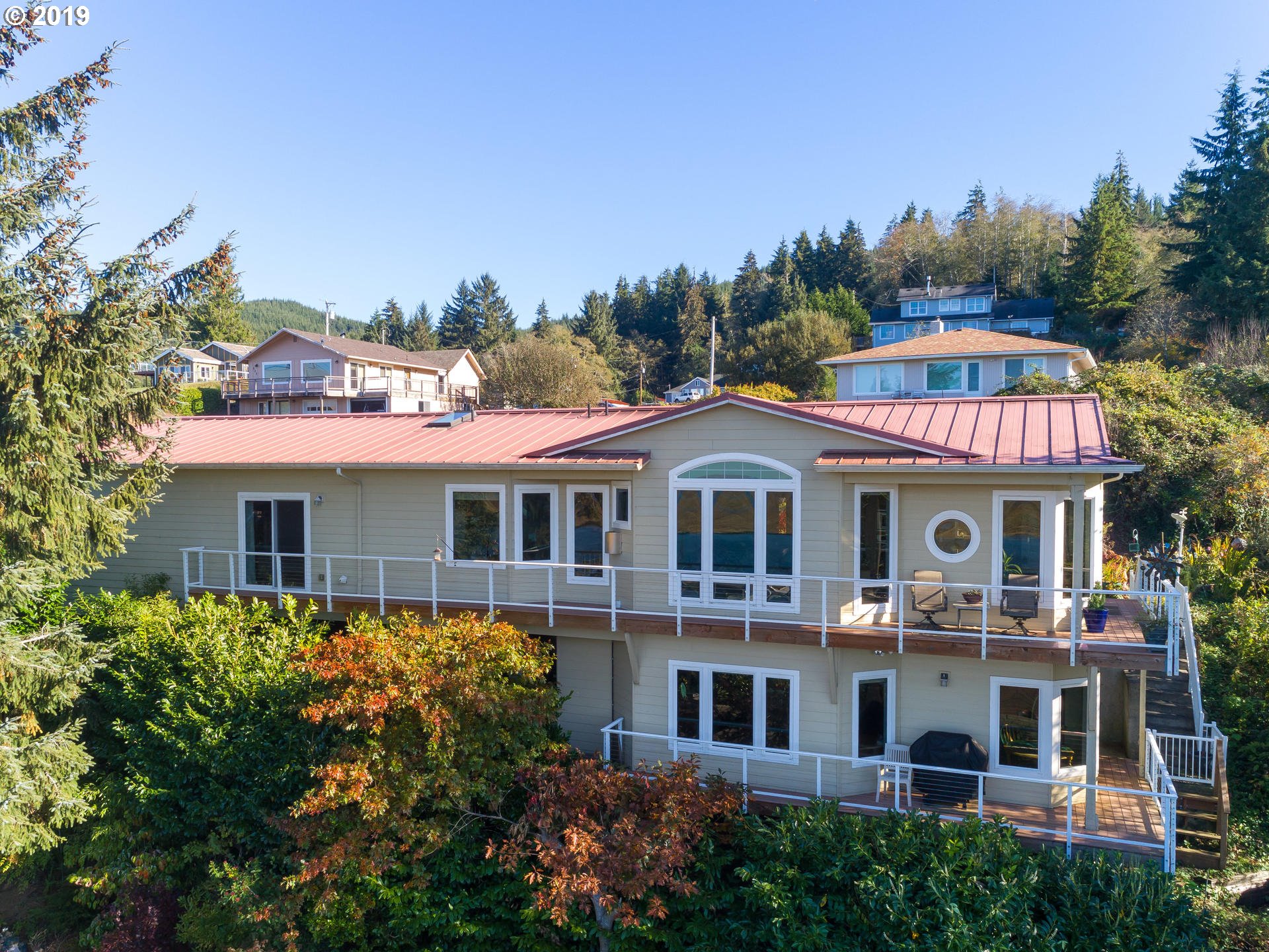372 2nd Street Wheeler, OR 97147 - Photo 4 of 32 Gallery Image 4