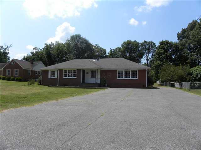 1589 Old Hickory Road Memphis, TN 38116 - Photo 1 of 10 Gallery Image 1