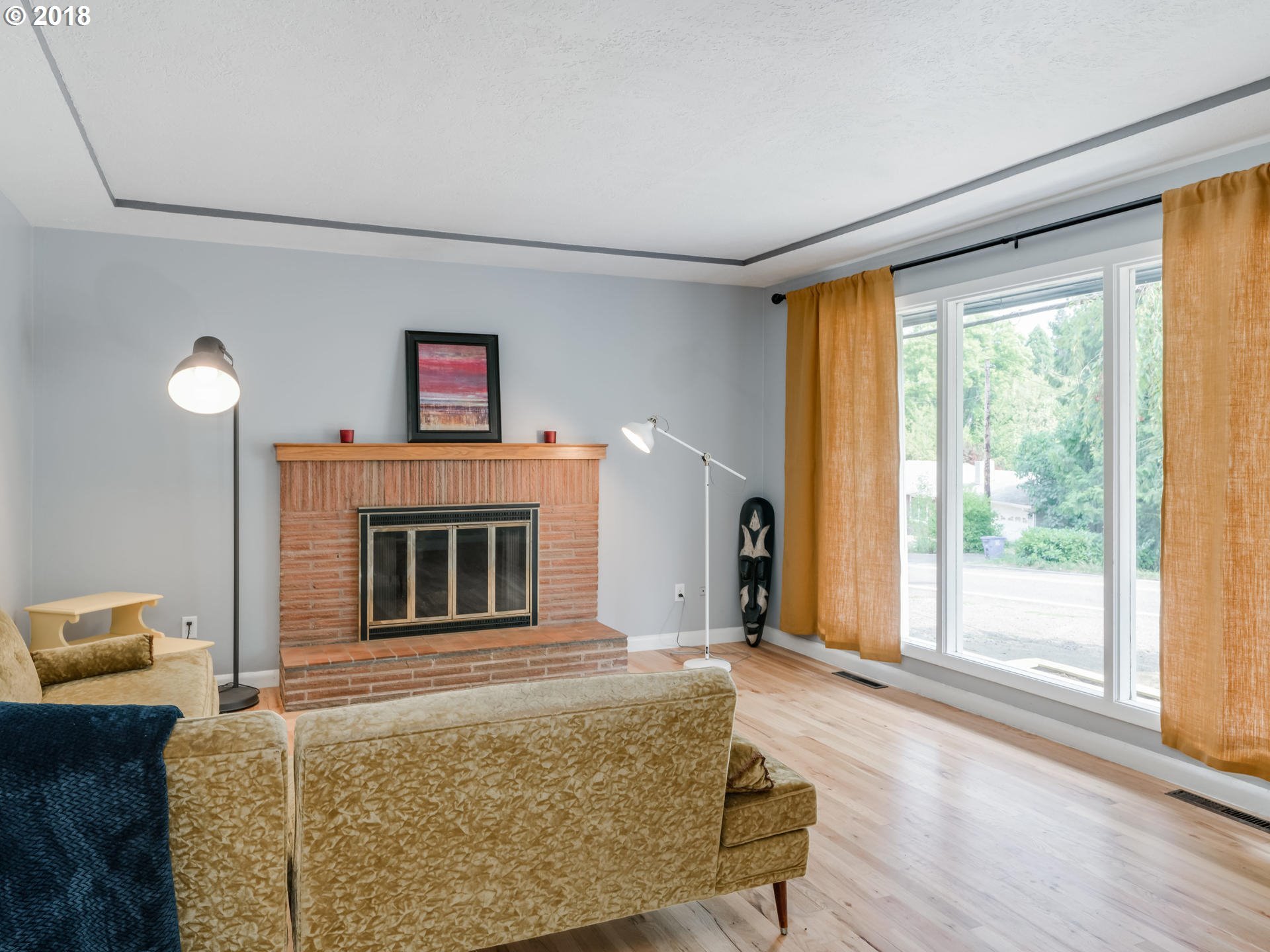 2731 Southwest Taylors Ferry Road Portland, OR 97219 - Photo 3 of 16 Gallery Image 3
