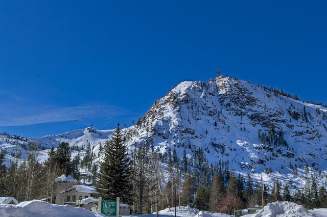 1800 Squaw Valley Road, Unit 5 Olympic Valley, CA 96146 - Photo 12 of 14