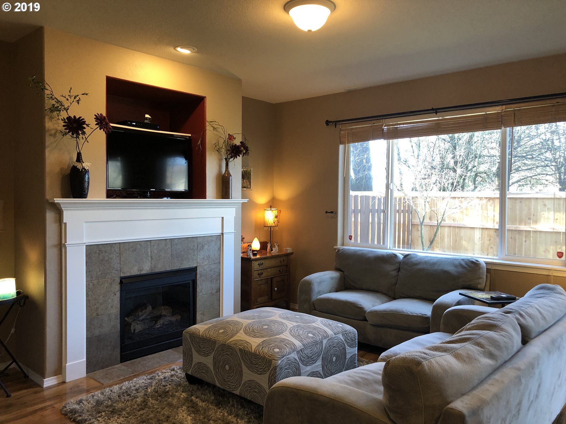 1655 Southwest Wright Place Troutdale, OR 97060 - Photo 2 of 24