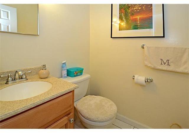 3341 Raleigh Street, Unit 2B Hollywood, FL 33021 - Photo 9 of 23 Gallery Image 9