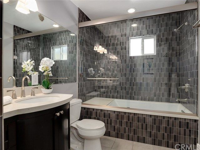 $1,200,000 | 2470 North Gower Street, Los Angeles, CA 90068