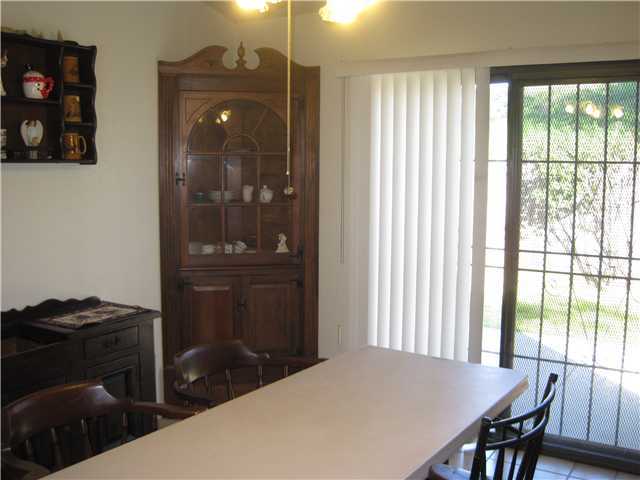 8937 Lakeview Road Lakeside, CA 92040 - Photo 9 of 17 Gallery Image 9
