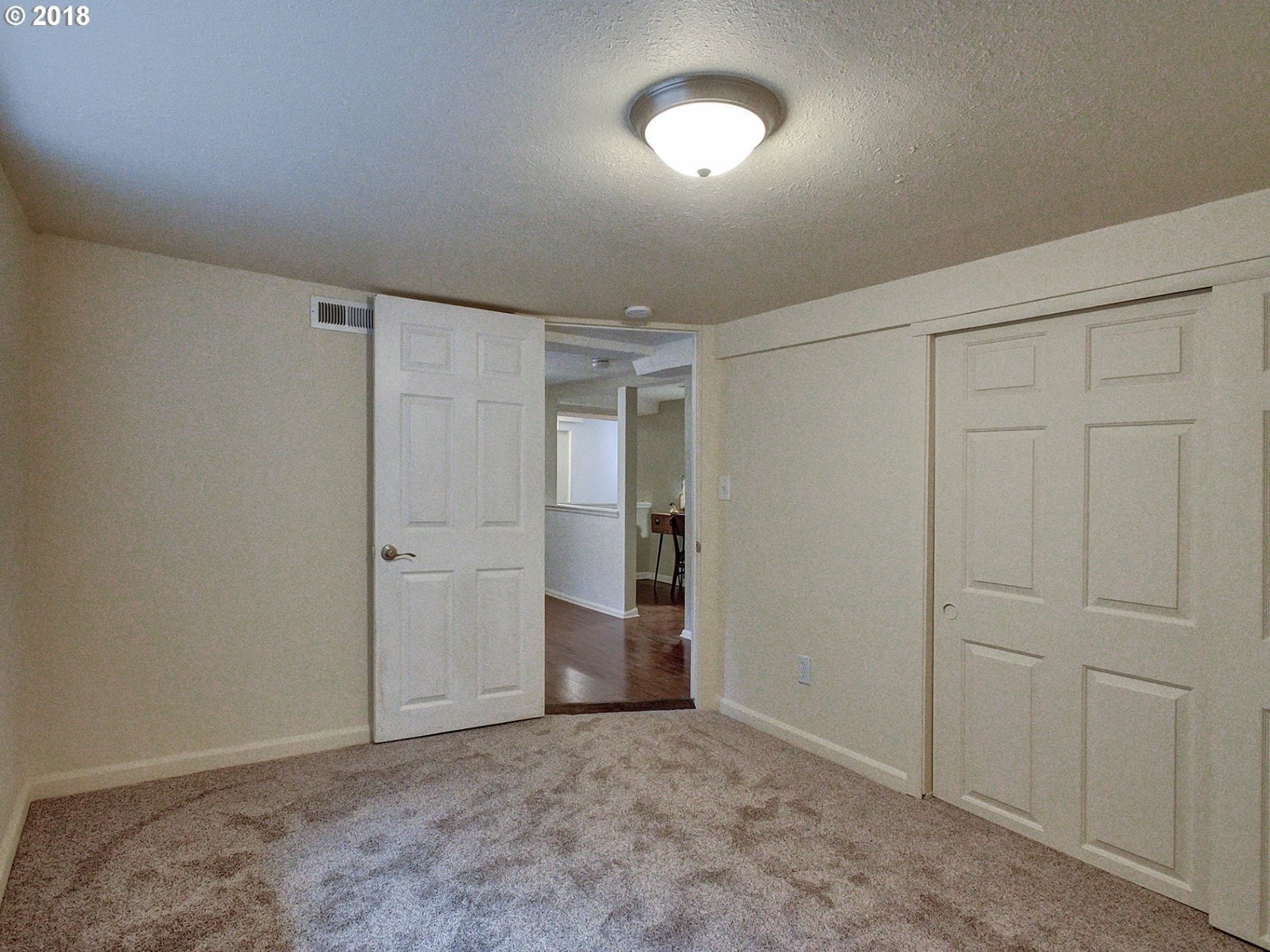 1935 Northeast Rosa Parks Way Portland, OR 97211 - Photo 22 of 31 Gallery Image 22
