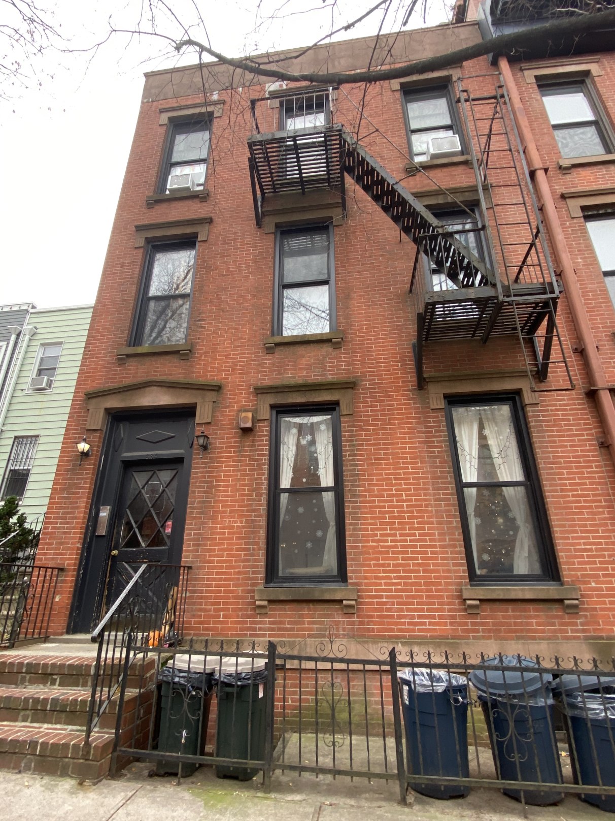 384 12th Street, Unit 2F Brooklyn, NY 11215 - Photo 10 of 11