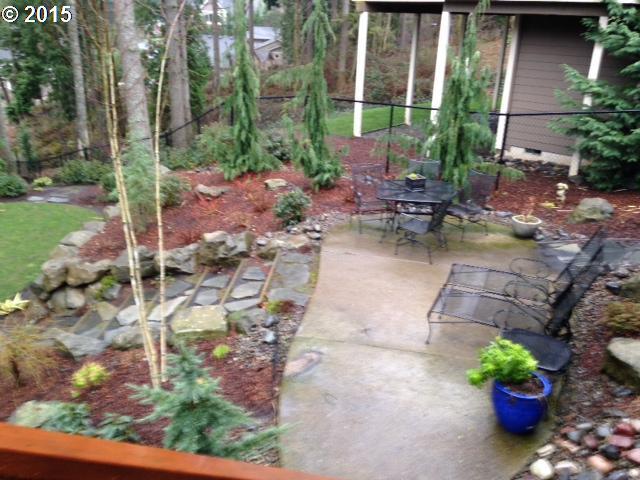 230 Southeast Gabbert Road Gresham, OR 97080 - Photo 10 of 16