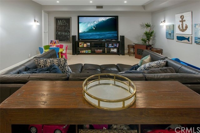 311 Kings Road Newport Beach, CA 92663 - Photo 44 of 50