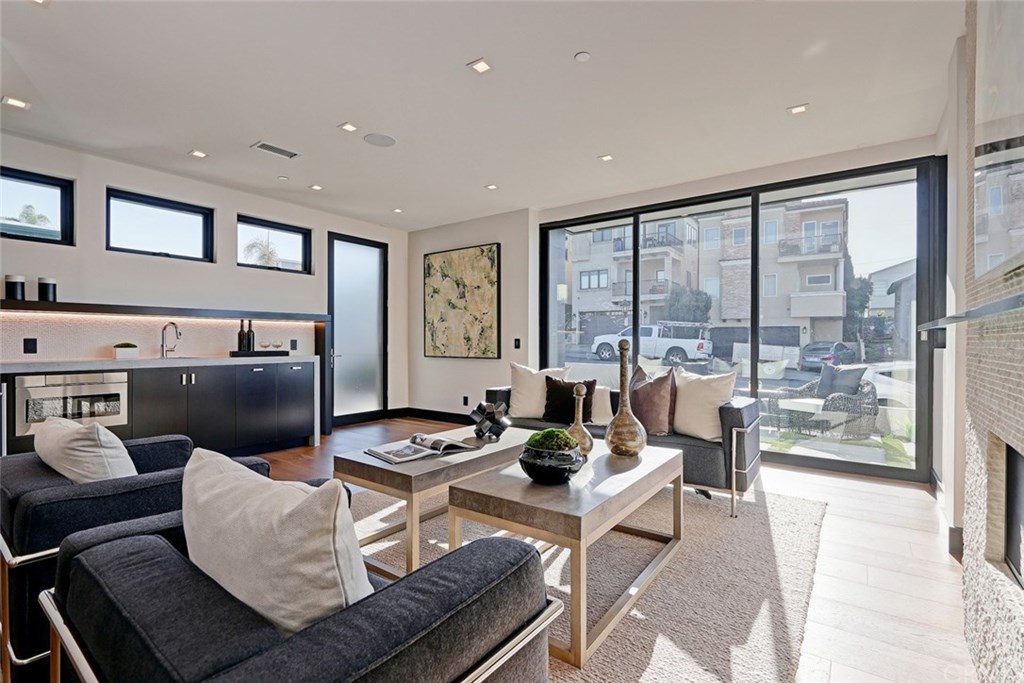 2201 Alma Avenue Manhattan Beach, CA 90266 - Photo 51 of 60