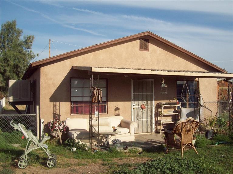 3045 Alloway Lane Bakersfield, CA 93307 - Photo 13 of 16