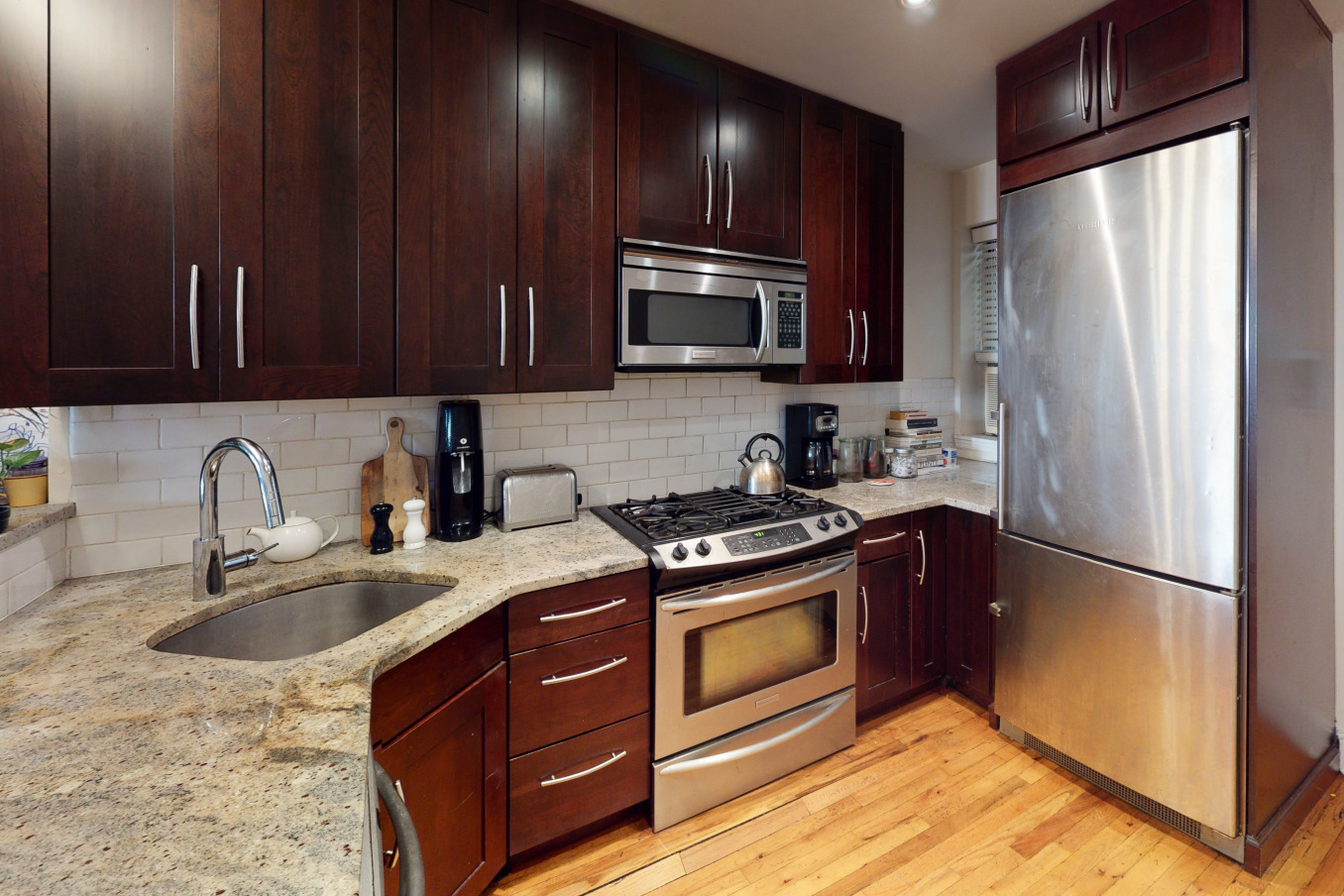 452 15th Street, Unit 1L Brooklyn, NY 11215 - Photo 2 of 8