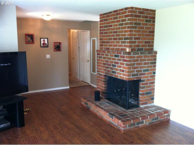 1771 Southwest 4th Street Gresham, OR 97080 - Photo 2 of 13 Gallery Image 2