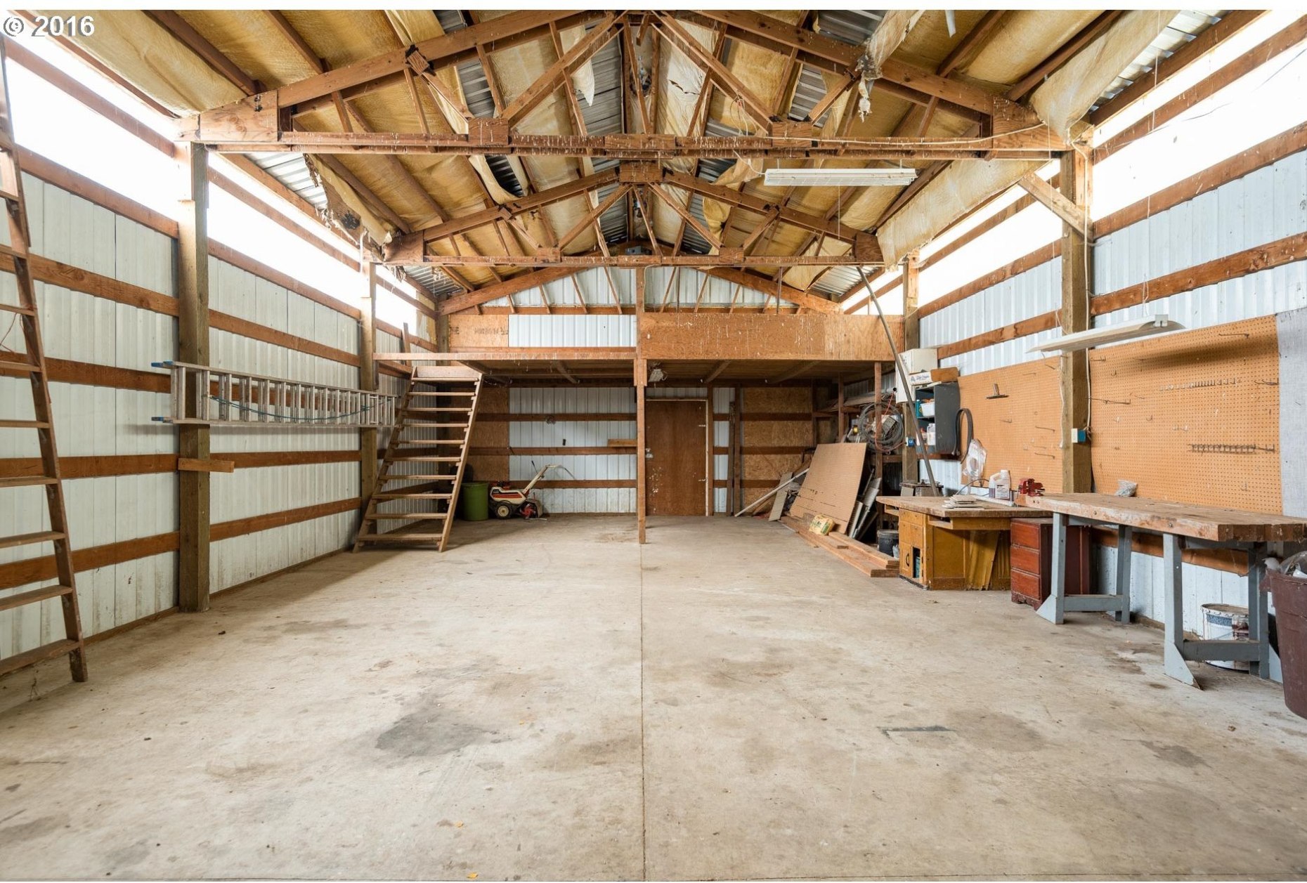 12181 Fargo Road Northeast Aurora, OR 97002 - Photo 21 of 26 Gallery Image 21