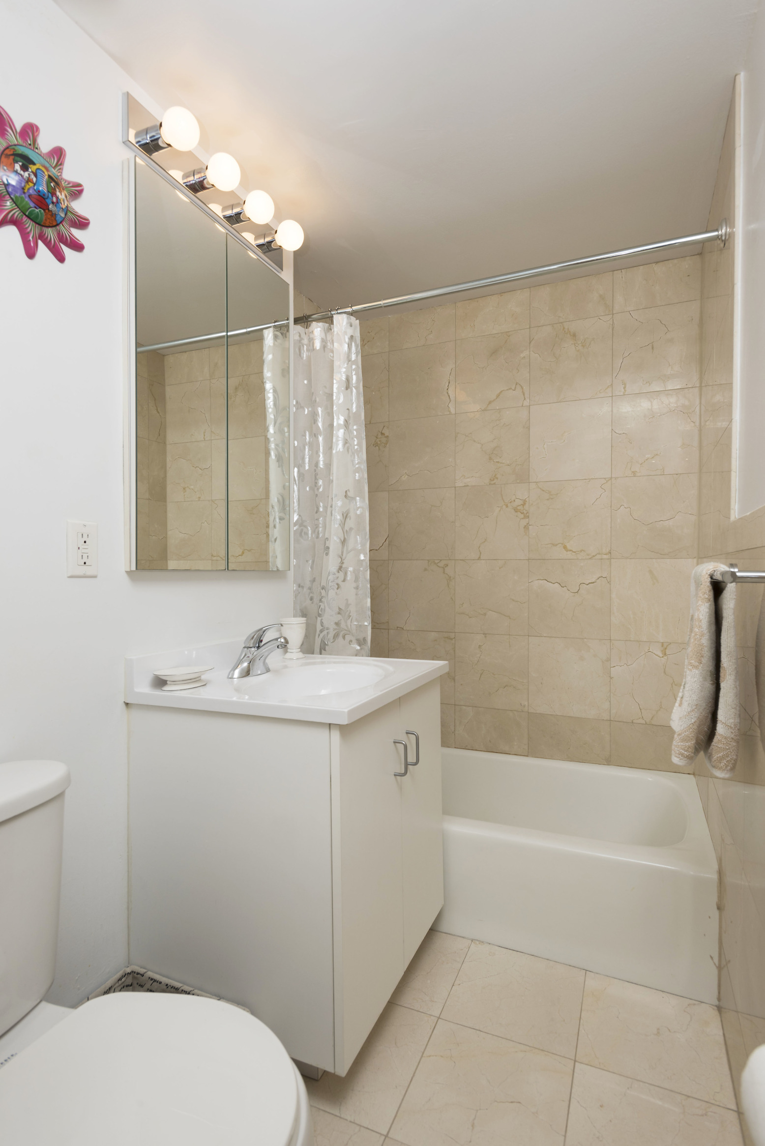 304 West 88th Street, Unit 1D Manhattan, NY 10024 - Photo 5 of 7