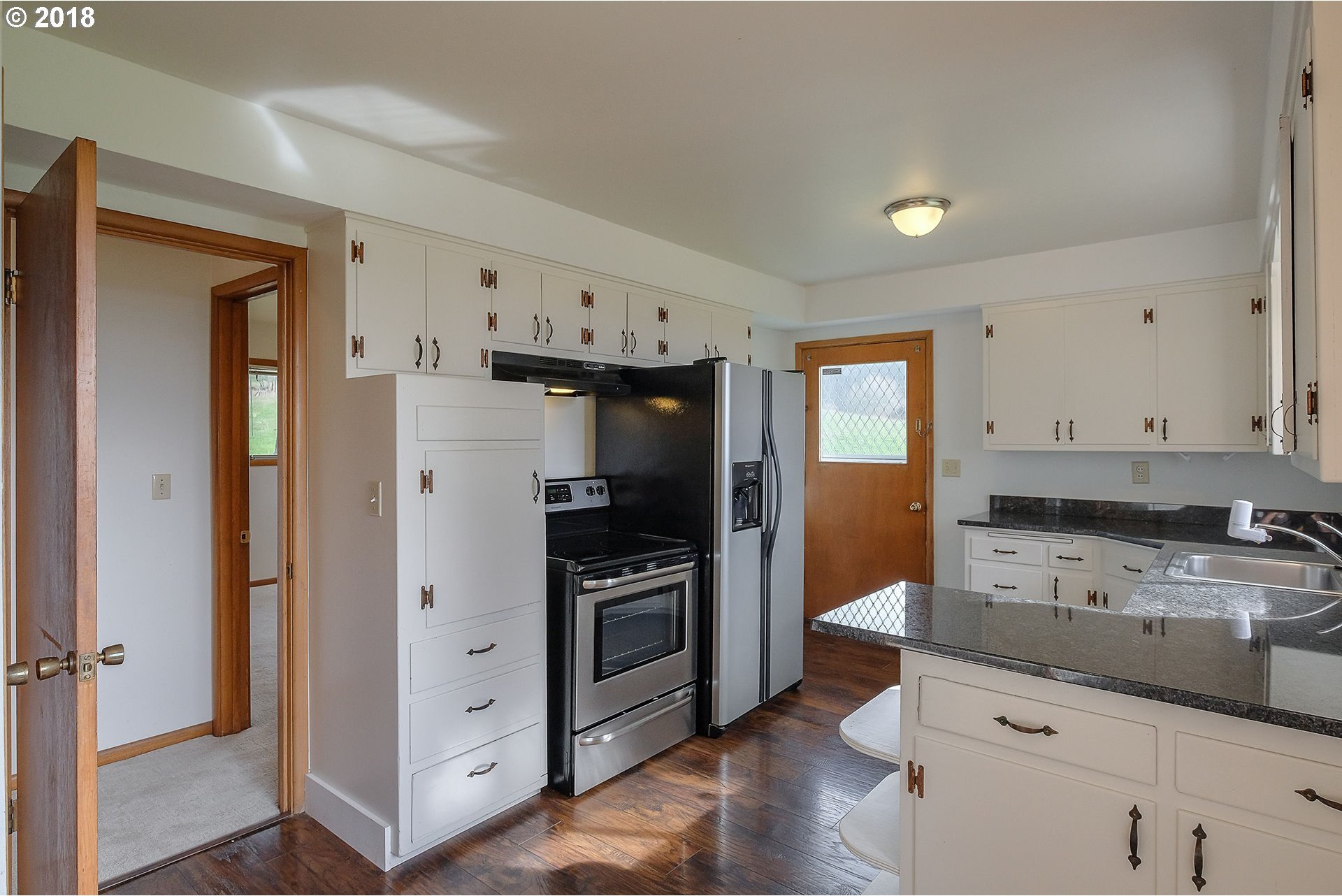 10610 Northwest Brooks Road Portland, OR 97231 - Photo 7 of 20 Gallery Image 7