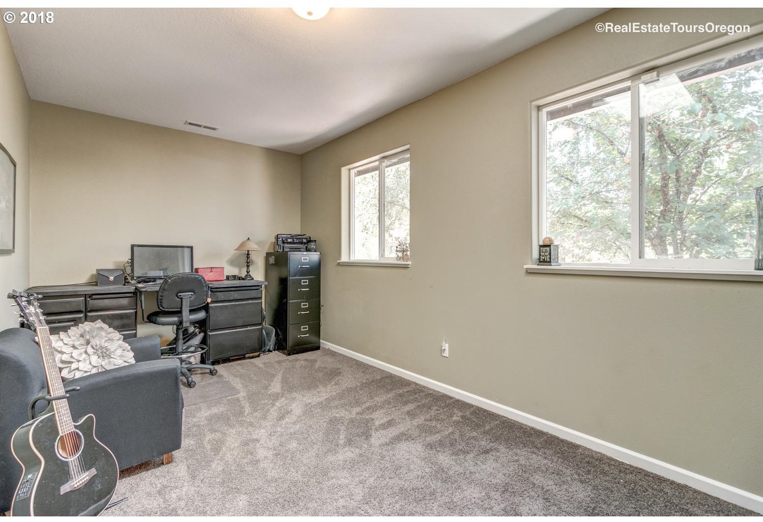 1560 North Davis Street Cornelius, OR 97113 - Photo 13 of 32