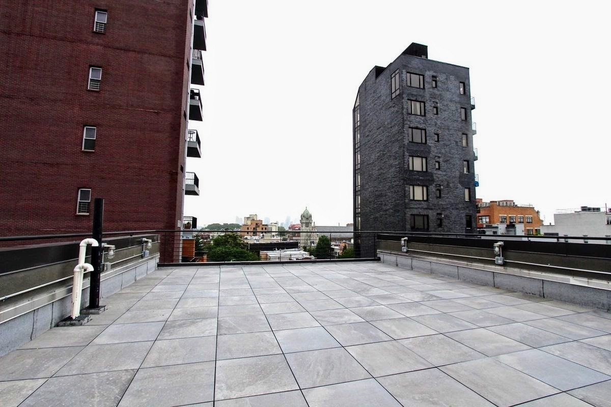 205 Frost Street, Unit 2B Brooklyn, NY 11211 - Photo 13 of 15