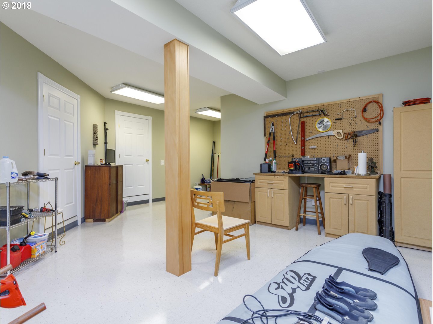 2804 Southwest Streamside Drive Portland, OR 97219 - Photo 26 of 28 Gallery Image 26