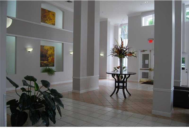 Doral Park Doral, FL 33178 - Photo 2 of 25