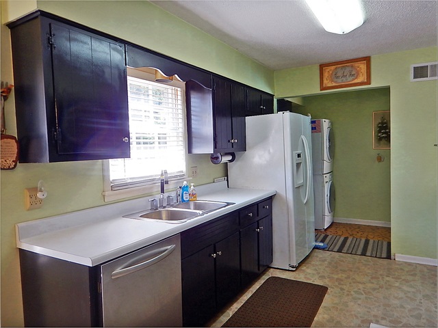 5991 Quince Road Memphis, TN 38119 - Photo 11 of 21 Gallery Image 11