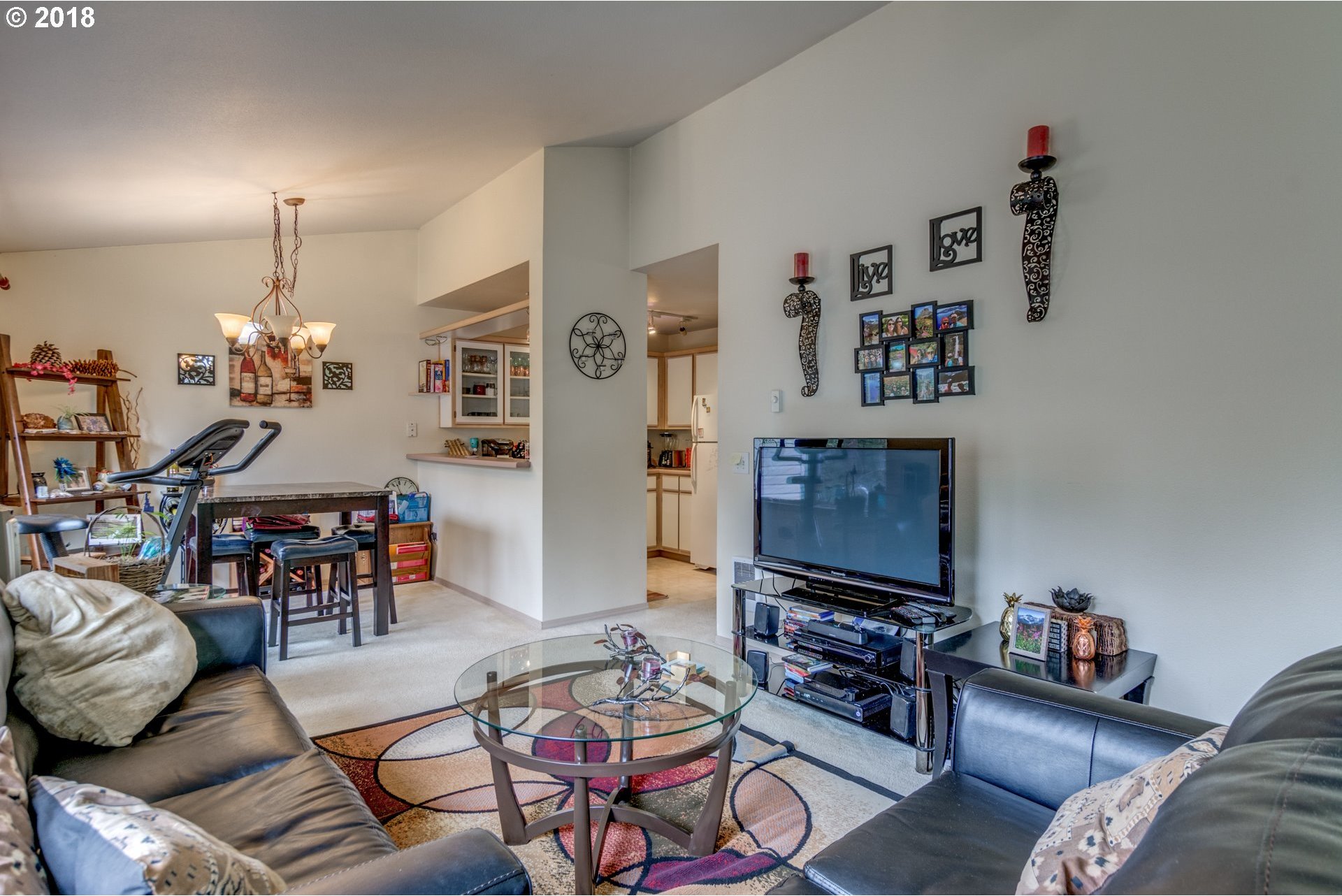 5142 Southwest Multnomah Boulevard Portland, OR 97219 - Photo 7 of 22 Gallery Image 7