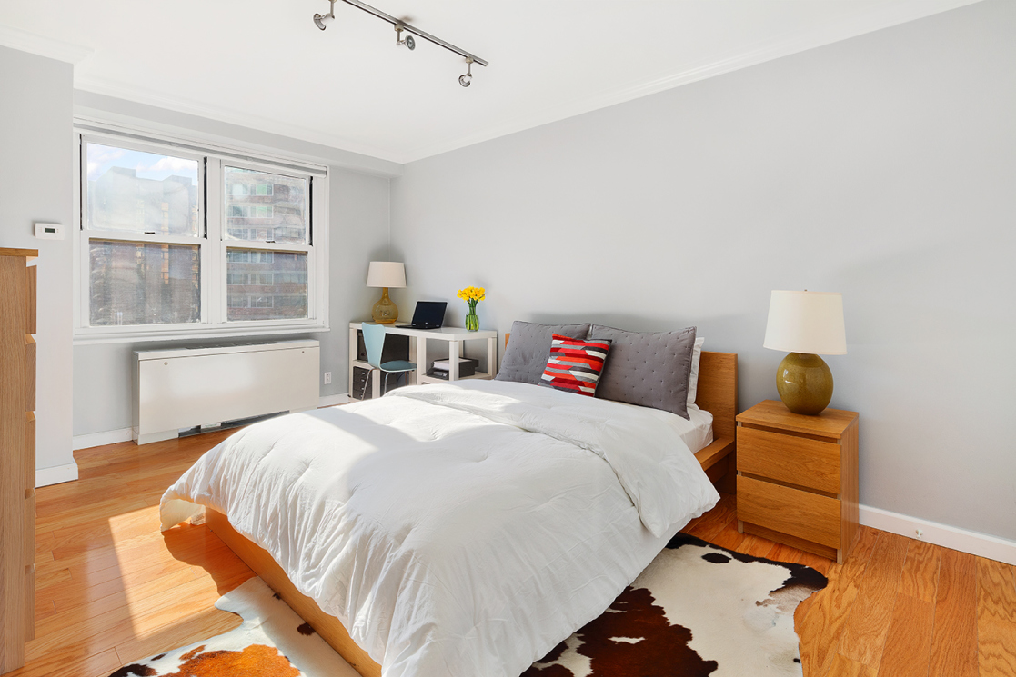 305 East 24th Street, Unit 11G Manhattan, NY 10010 - Photo 4 of 7