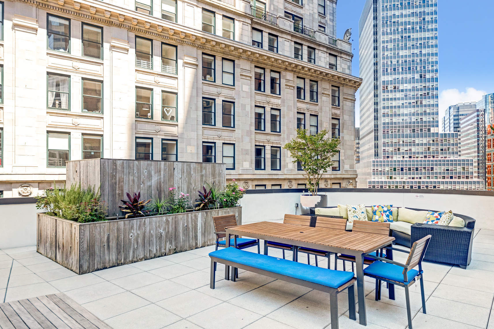 1 Wall Street Court, Unit 702 Manhattan, NY 10005 - Photo 9 of 13