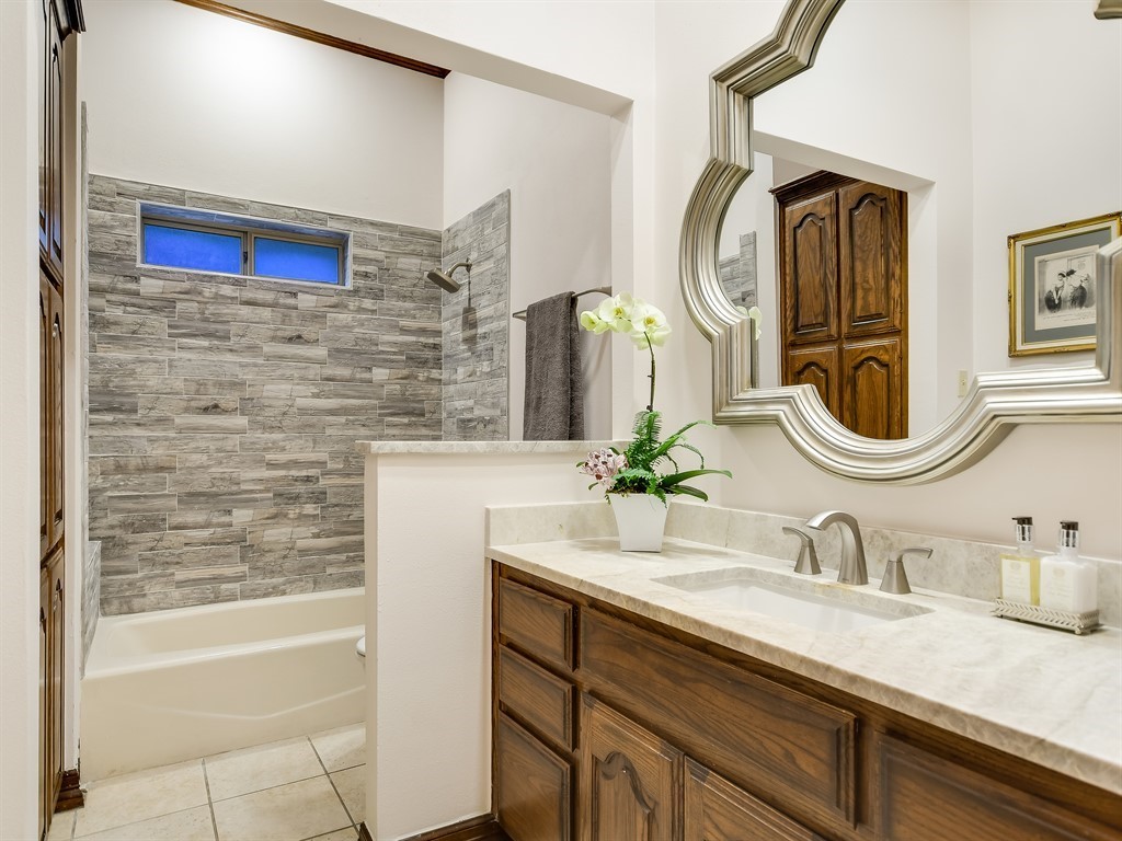 805 Crystal Mountain Drive Austin, TX 78733 - Photo 21 of 38